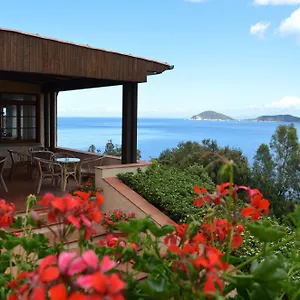 https://albergo-le-briciole.it-tuscanyhotel.com